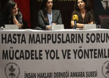 İHD’den panel: Hasta tutsakların sorunları katliam boyutuna evirildi