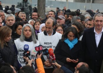 ‘Çözüm ve özgürlük’ yürüyüşçülerinden Meclis’e çağrı: Sorumluluk alın