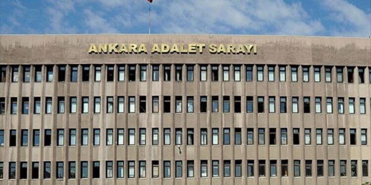 KESK ve SEP üyesi 17 kişiye tutuklama istemi