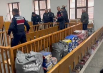 Duruşma salonunda silahlı saldırı: 2 ölü, 2 yaralı
