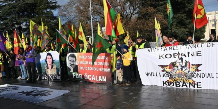 Cenevre eylemi: Barışın anahtarı İmralı’da