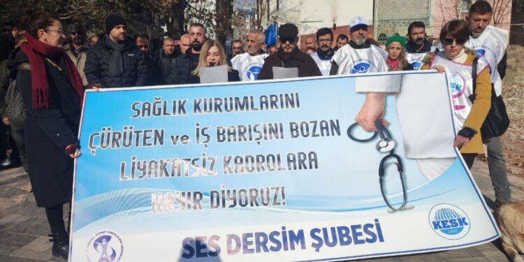 Sağlıkçılardan liyakatsiz atamalar ve mobinge tepki