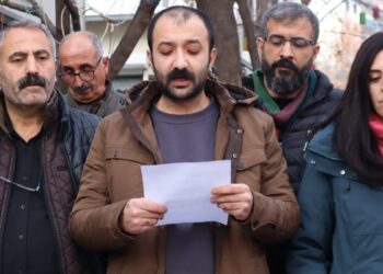 Gazetecilerin katledilmesi Dêrsim’de protesto edildi