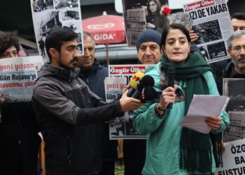 Özgür Ülke anması: Saldırılar bizi yürüyüşümüzden alıkoymayacak