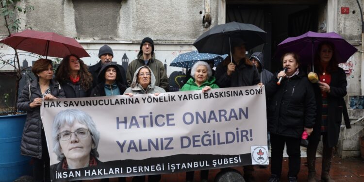 Tutsak Hatice Onaran için dayanışma eylemi
