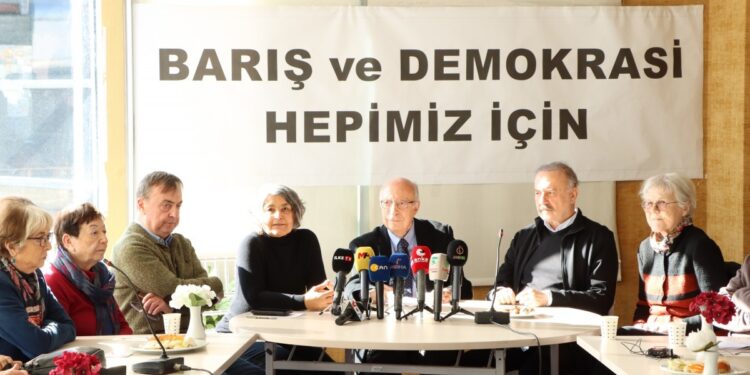 Aydınlar ‘çözüm’ istiyor: Barış ihtiyaç değil, zorunluluk