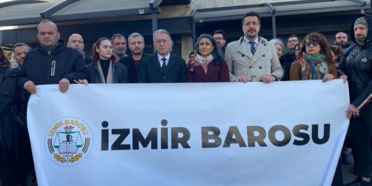 İzmir Barosu’ndan ‘tehditlere’ karşı suç duyurusu