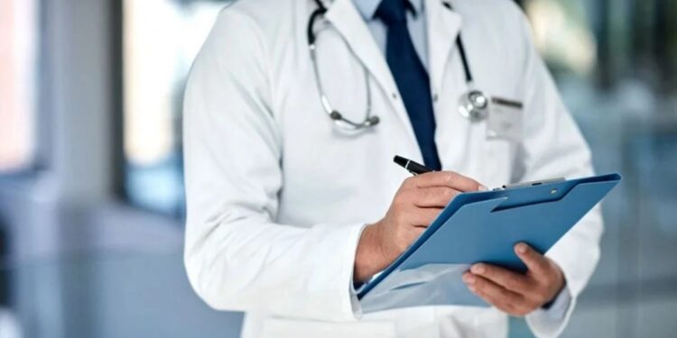 ‘Aile Sağlık Merkezleri ticarethaneye dönüştürülüyor’