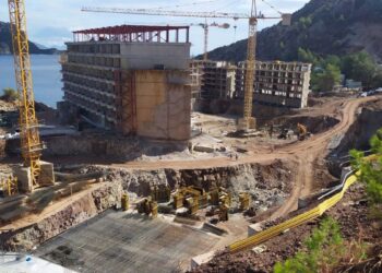 Milli parka yapılan otelin ruhsatı iptal edildi