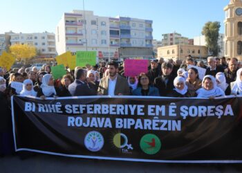 Qamişlo sınırında nöbet: Rojava Devrimi’ni koruyacağız