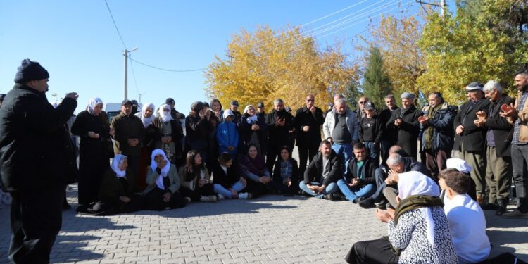 Qamişlo sınırından seslendiler: 21’inci yüzyıl Kürtlerin yüzyılı olacak