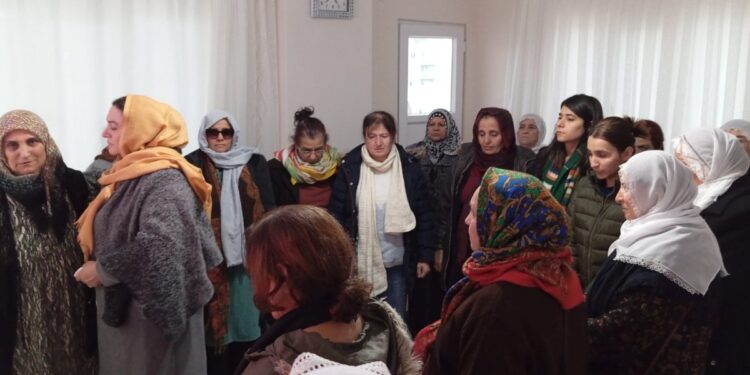 Gazeteci Daştan ve Bilgin’in ailelerine taziye ziyareti