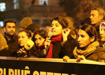 Qoser’de Rojava protestosu