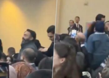 Erdoğan’ı protesto eden 9 kişi tutuklandı