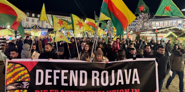 Almanya’da Rojava’ya saldırılar protesto edildi