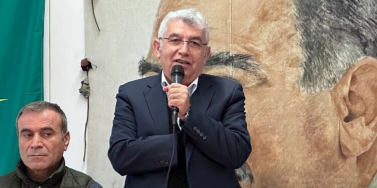 Zübeyir Aydar: Büyük bir savaş olabilir, Rojava’nın sesi olmalıyız