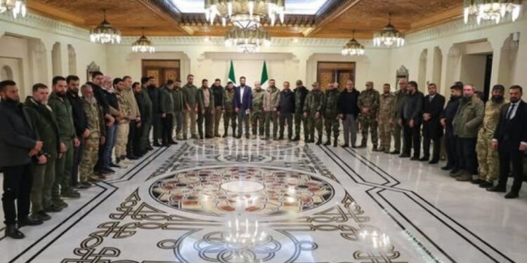 Suriye’deki silahlı gruplar silah bırakma konusunda anlaştı