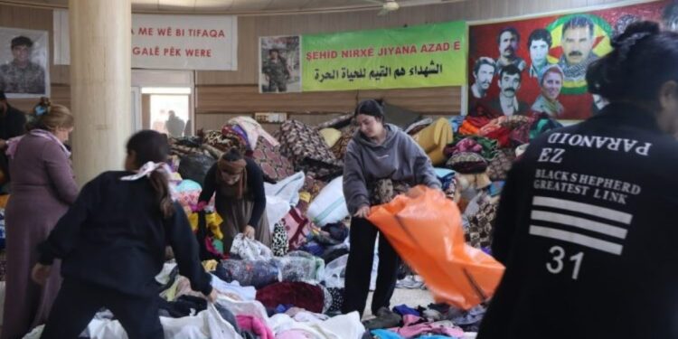 Êzidî aktivistler Rojava ile dayanışma kampanyasına katıldı