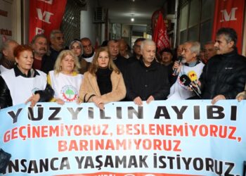 Emekliler: Bize yüzyılın ayıbını yaşattılar