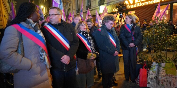 Paris’te katledilenler anıldı