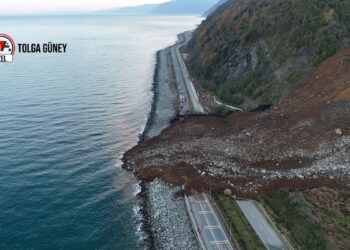 Sahil yoluyla büyüyen zemin sıvılaşması heyelanları arttırıyor