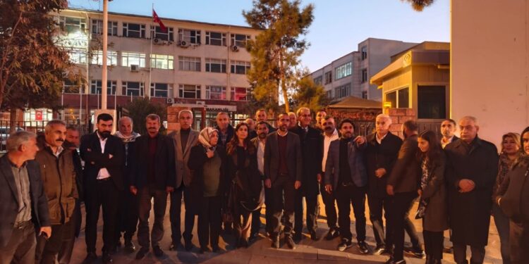 Seçim sandıklarını yakan AKP’lilerin adli kontrol tedbiri kaldırıldı