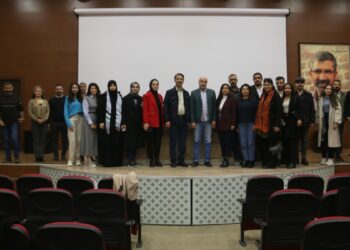 ‘Filistin’de göç ve savaş’ tartışıldı