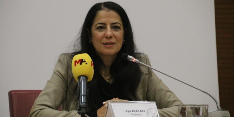 Ayla Akat Ata: Özerklik en uygun sistemdir
