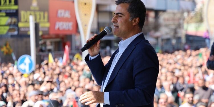 Zeydan: Oynanmak istenen oyunu bozalım