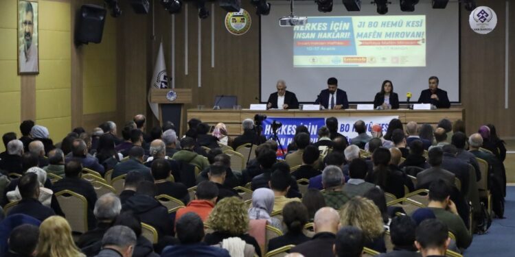 Eşbaşkan Zeydan: Gasp edilen belediyeleri halka teslim edin