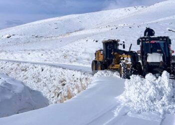 Wan ve Colemêrg’de 214 yerleşim yeri ulaşıma kapandı