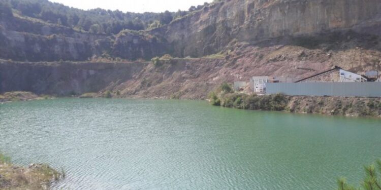 Alpalı’daki taş ocağının faaliyetleri durduruldu
