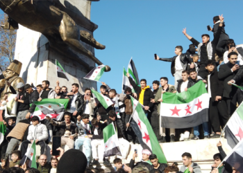 İstanbul’daki bazı Suriyeliler dönmek istiyor: “Bu güneş artık sönmez”