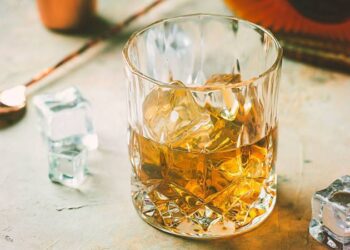 20 yılda rakı tüketimi yüzde 5 düştü, viski tüketimi yüzde 1399 arttı