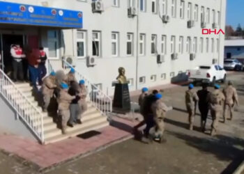 22 ilde IŞİD operasyonu: 182 gözaltı