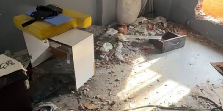 25 günlük bebek metruk binada bulundu: Anne ve babası tutuklandı