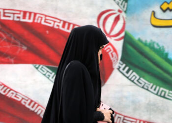 500'den Fazla Kişi Hayatını Kaybetmişti: İran Hükümeti Tesettür Yasa Tasarısı'nı Geri Çekti