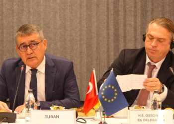 AB-Türkiye entegrasyon sürecini yeniden canlandırmalıyız