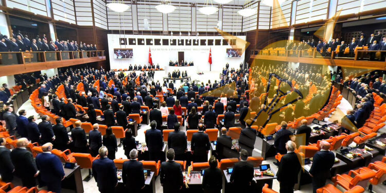 AKP Anayasa Hazırlığında Gaza Bastı: Sistem Üç Adımda Değişiyor