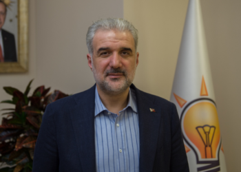 AKP'li Kabaktepe'den Adaylık Kararı