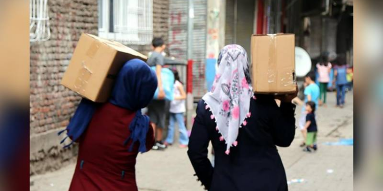 Açlık sınırındaki asgari ücrete karşı gözler belediyelerin sosyal yardımlarına çevrildi