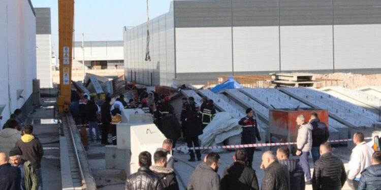 Aksaray’da iş cinayeti: İşçinin üstüne beton blok düştü