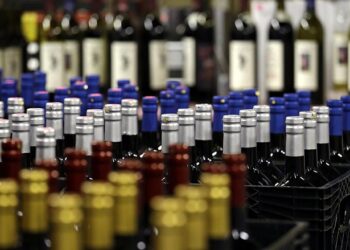 Alkollü içkilerde vergiye zam