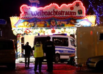 Almanya Noel pazarlarındaki güvenlik önlemlerini artırıyor