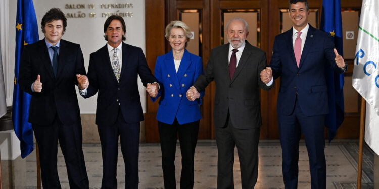 Avrupa Birliği ve Mercosur arasında serbest ticaret anlaşması imzalandı