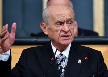 Bahçeli’den Özel’e Viking yanıtı: “Çatlak vazoya benziyor”