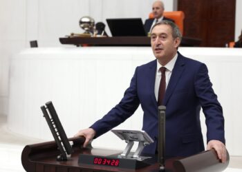 Bakırhan’dan çağrı: Büyük fırtınaya karşı Rojava ile diyalog kurun