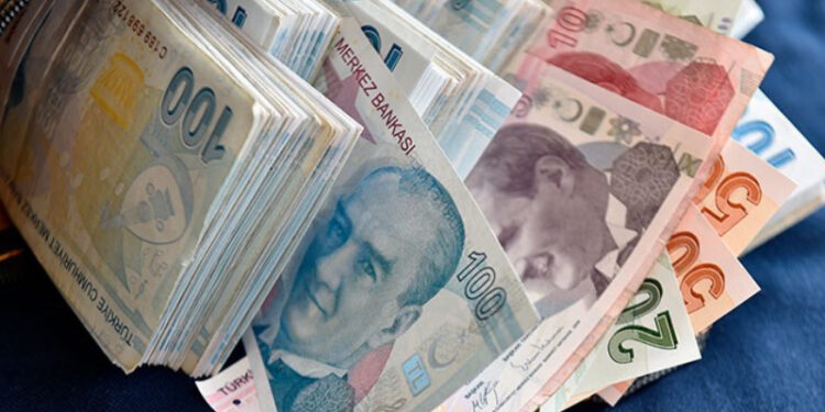 Beklentimiz; asgari ücretin pazarlık konusu yapılmadan, insanca yaşamaya yetecek bir tutarda tespit edilmesidir