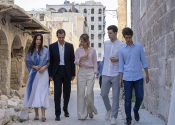 Beşar Esad: Bir trafik kazası sonucu ülkesine geri çağrılan göz doktoru ve çeyrek asırlık güç mücadelesi