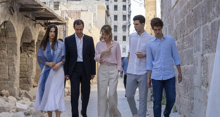 Beşar Esad: Bir trafik kazası sonucu ülkesine geri çağrılan göz doktoru ve çeyrek asırlık güç mücadelesi